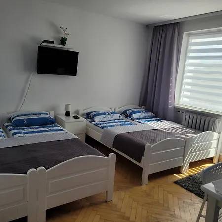 Gościnne Galeon W Darłówku 3*