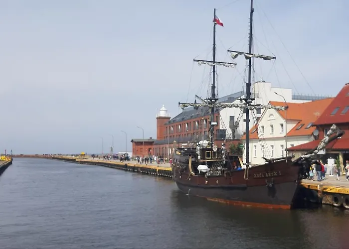 Goscinne Galeon W Darlowku 3*