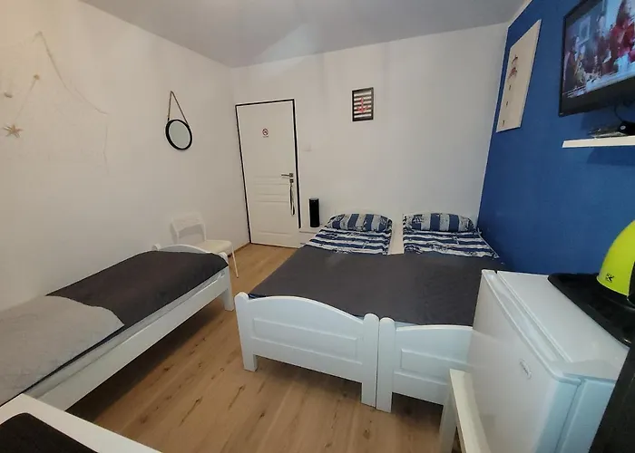 게스트하우스 Goscinne Galeon W Darlowku 3*