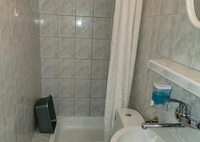 Goscinne Galeon W Darlowku 3*