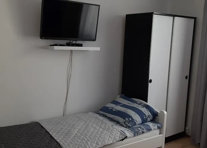 게스트하우스 Goscinne Galeon W Darlowku 3*