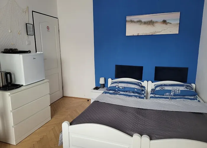 Goscinne Galeon W Darlowku 게스트하우스 다르워보